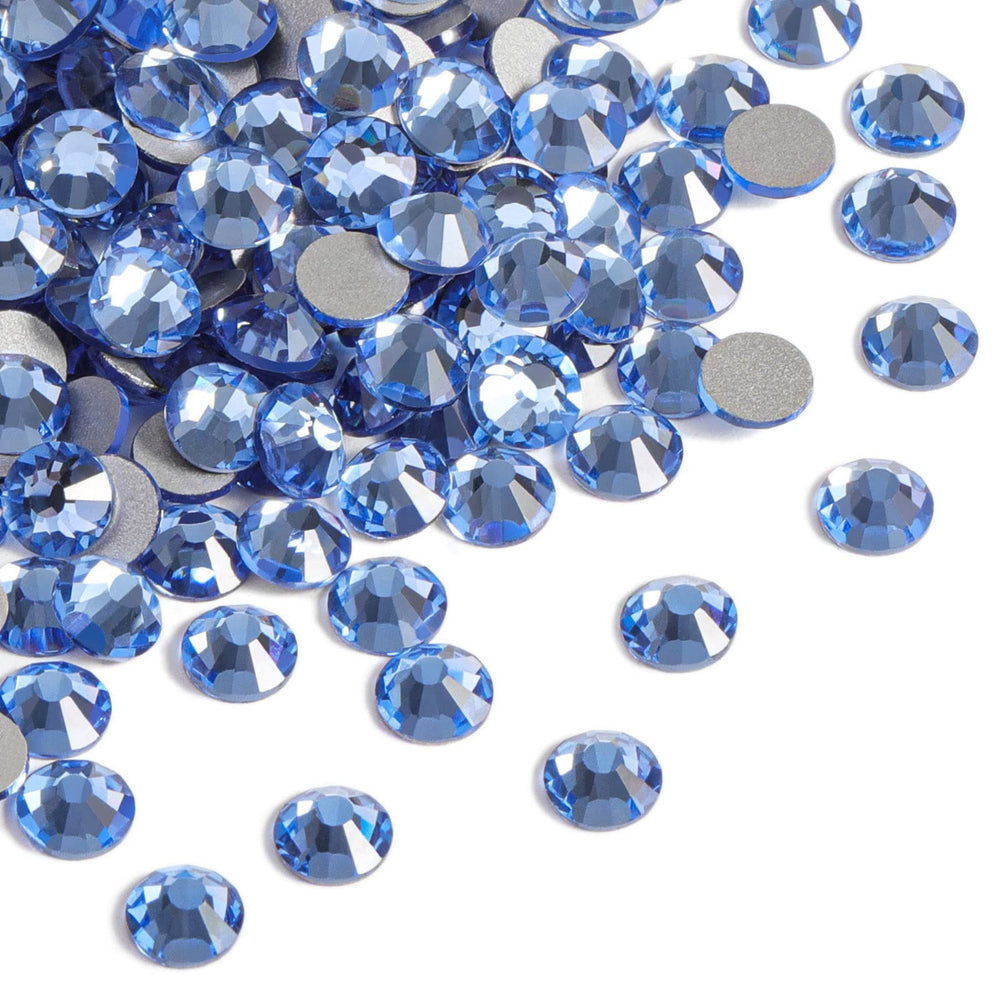 Beadsland 2880 flat-back rhinestones in light blue for nail art and crafts