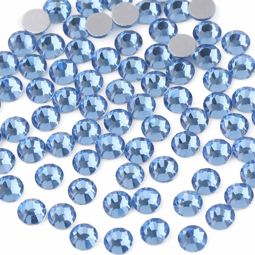 Beadsland close-up of glue-ready rhinestones for precise placement