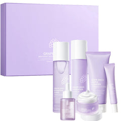 BeauBase Grapeseed Cleanser pump for gentle cleansing and hydration