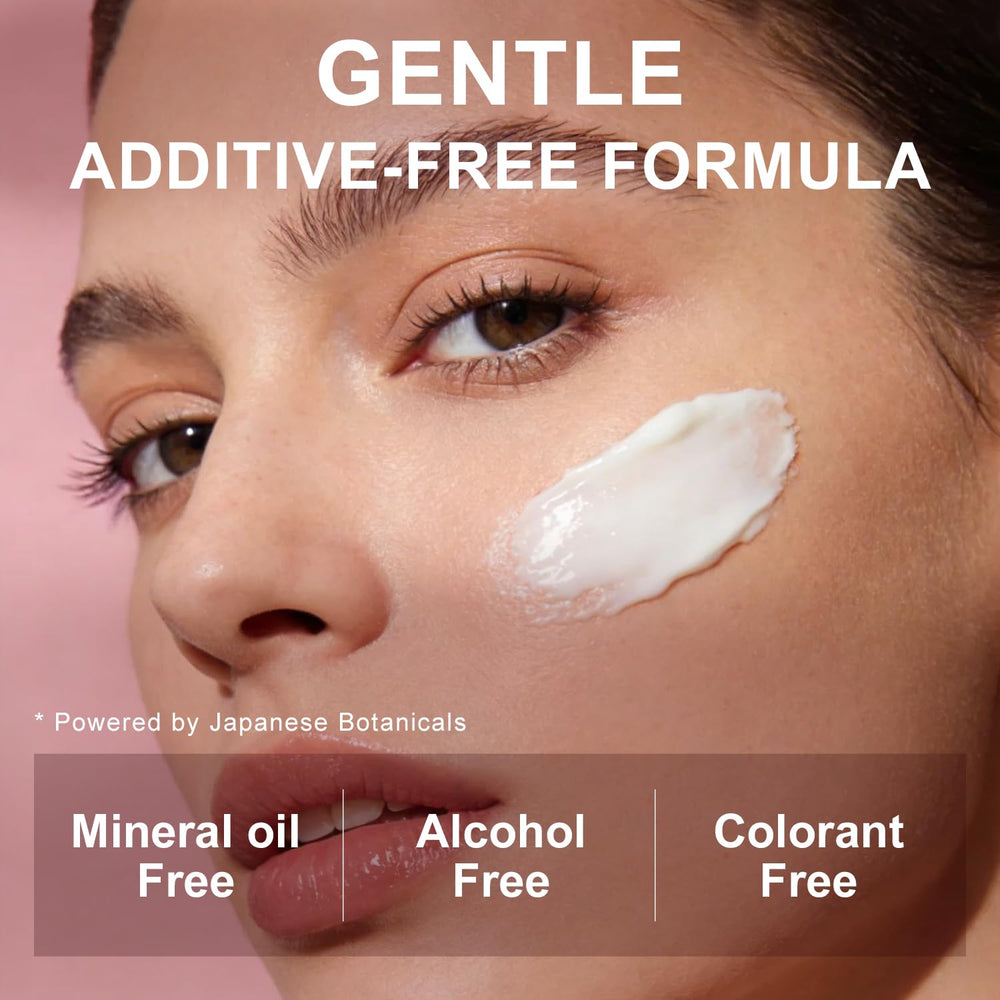 Beauté Rondo Withfam sakura-jar on counter inviting skin-softening routine.