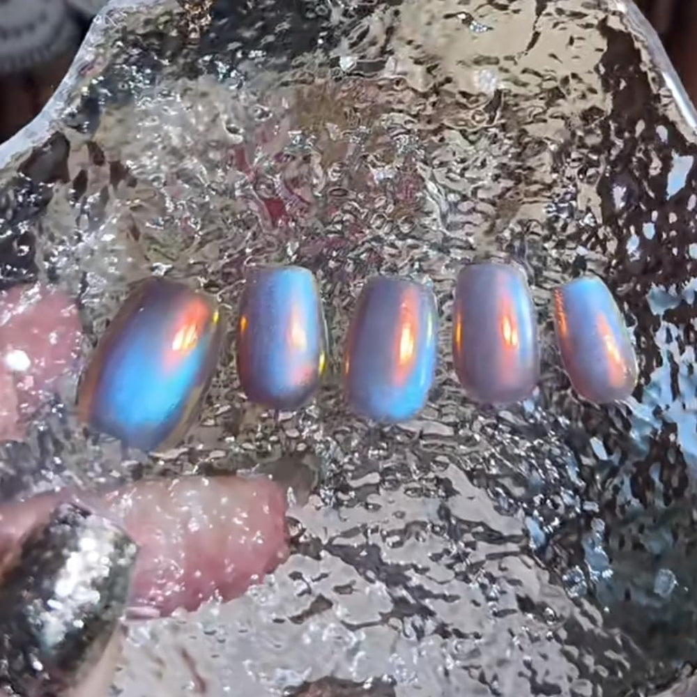 BEAUTNICE Natural nails shimmer with subtle everyday sparkle over clear gel