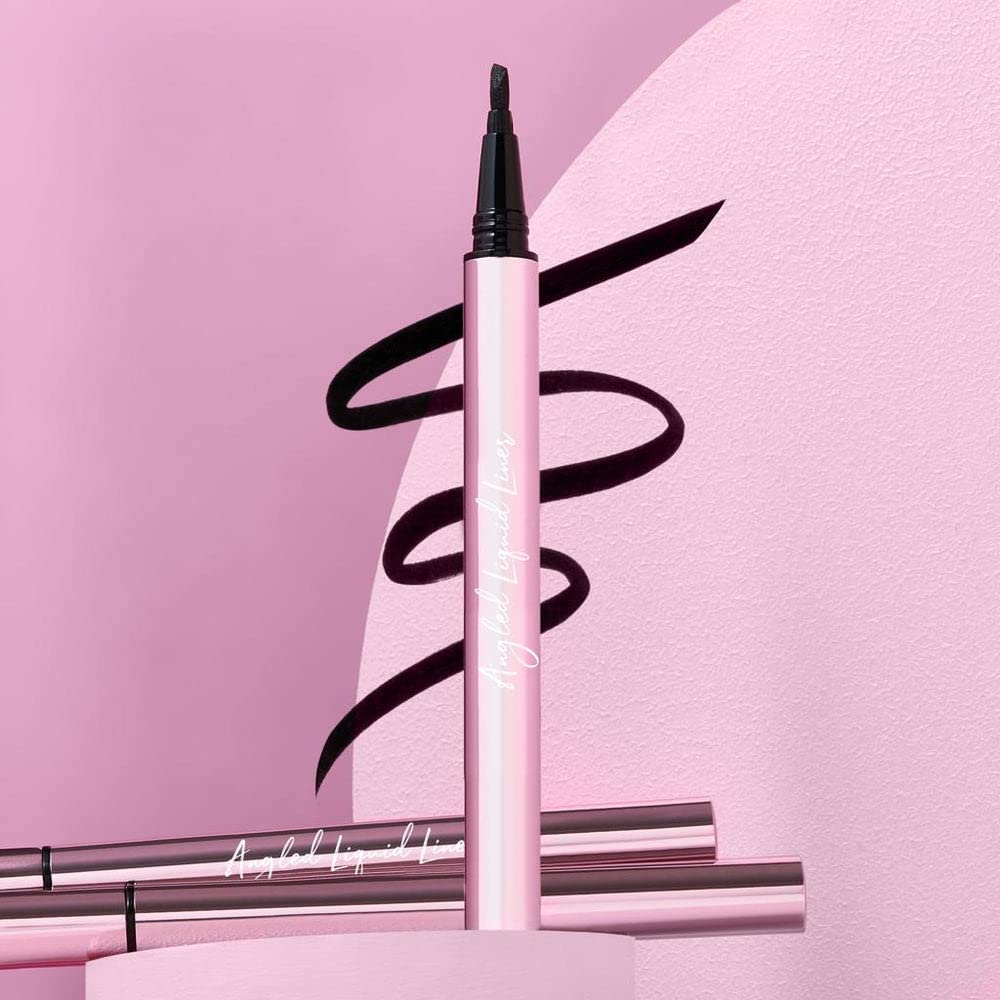 Beauty Creations Draw The Line Eyeliner with liquid marker tip for smooth coverage