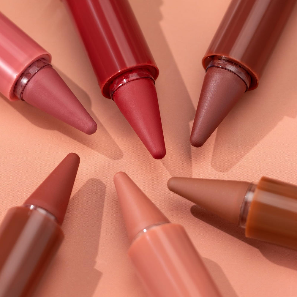 Beauty Glazed hydrating formula nourishes lips without drying.