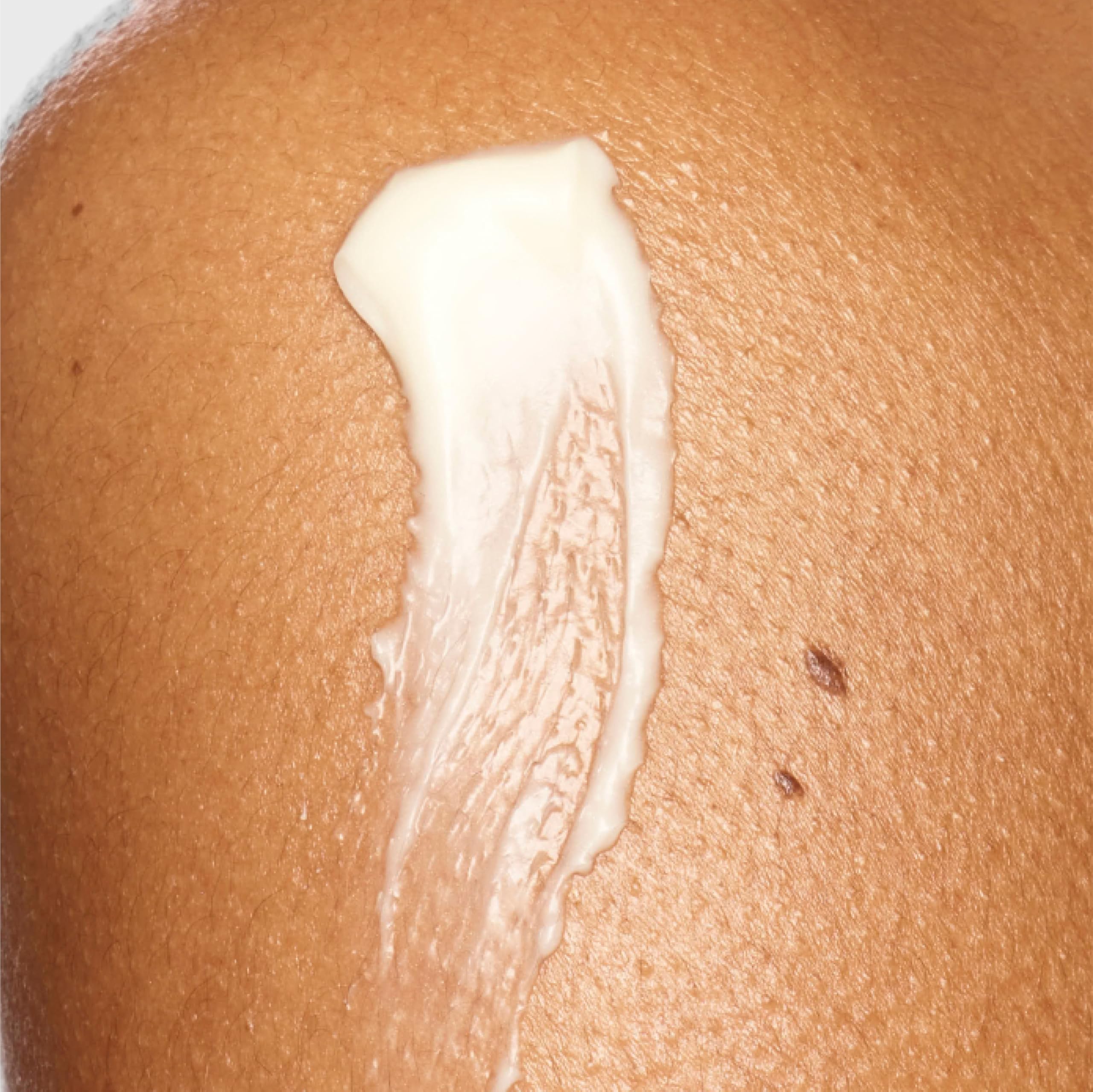 Beauty Pie Deluxe Body Creme fragrance swirl showcases citrus-floral scent