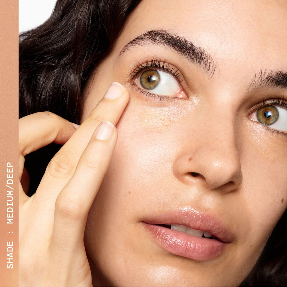 Sunflower and castor oil components hydrate the under-eye region