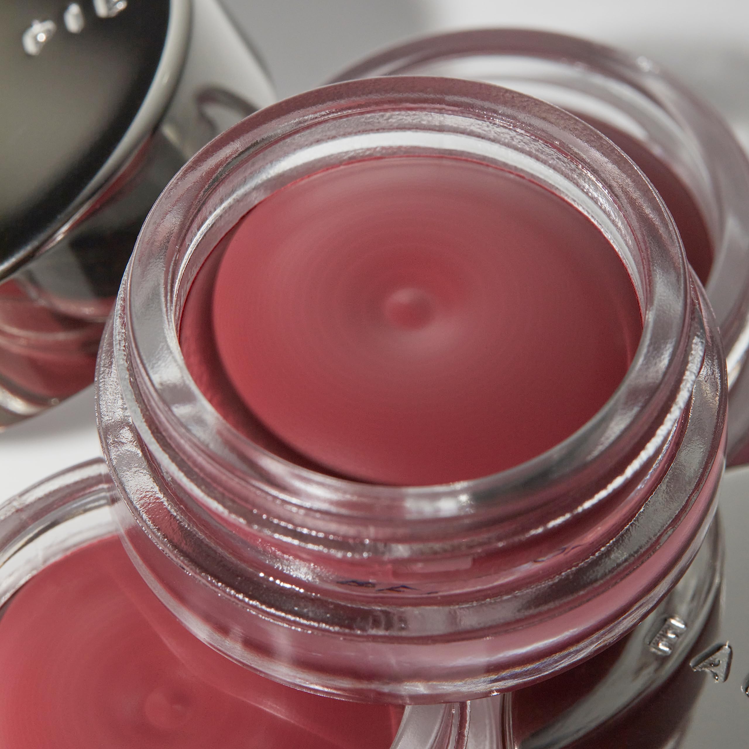 Beauty Pie Supercheek Cream Blush Sexy Berry swatch demonstrates blendable finish.