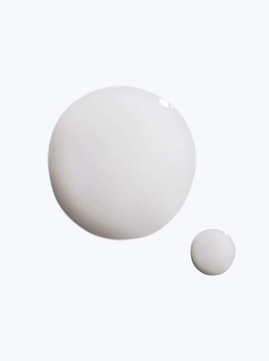 Beautycounter Countertime Tripeptide Radiance Serum texture close-up highlighting a rich, hydrating formula