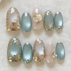 BEAWTH cat-eye nails in blue almond shape for daily, chic style.