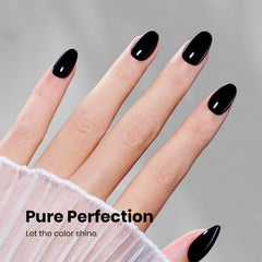 Beetles Black Gel Polish finish on nail reveals high-shine and salon-worthy look