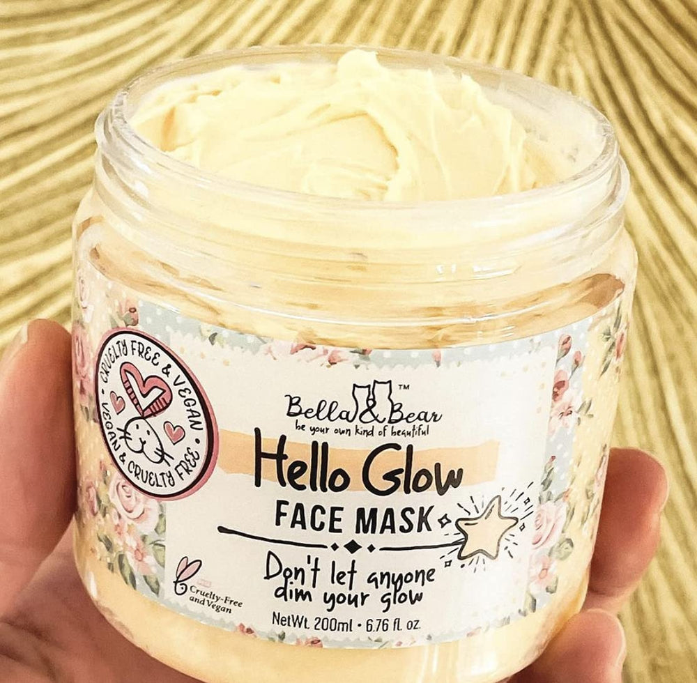 Bella & Bear Hello Glow mask close-up texture invites a spa-like ritual.