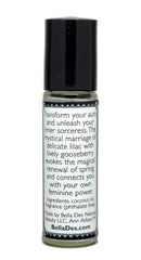 BELLA DES NATURAL BEAUTY roll-on applicator enables precise, mess-free fragrance application.