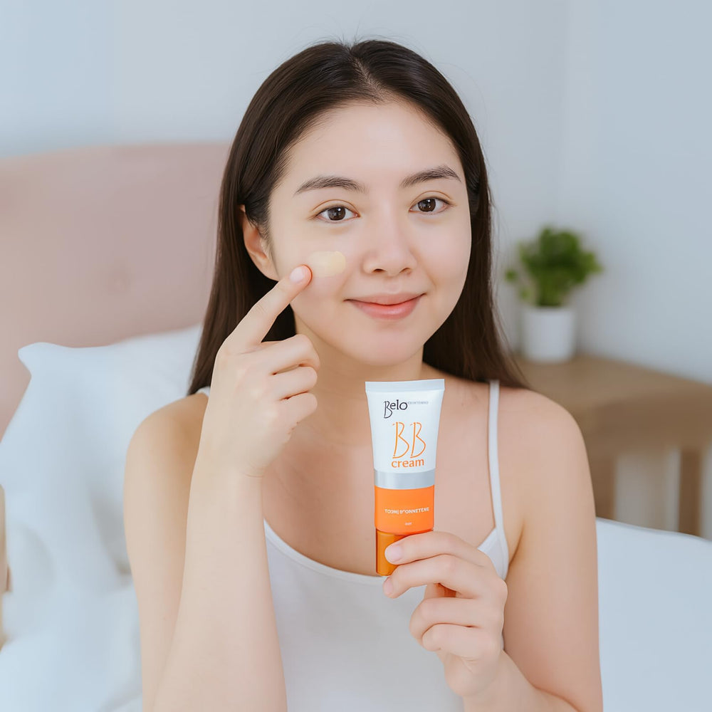 Hydration in action: Belo Essentials BB Cream nourishes while you wear.