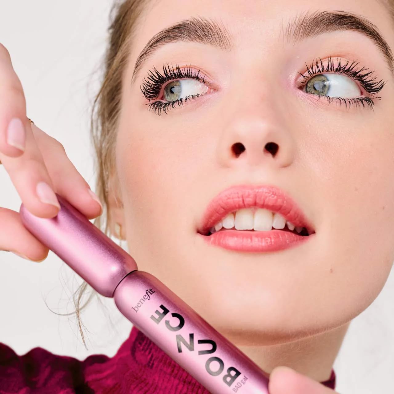 Benefit BADgal Bounce comb-side defines and separates lashes.