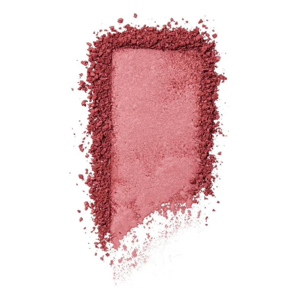 Benefit Wanderful World Willa close-up shows creamy texture