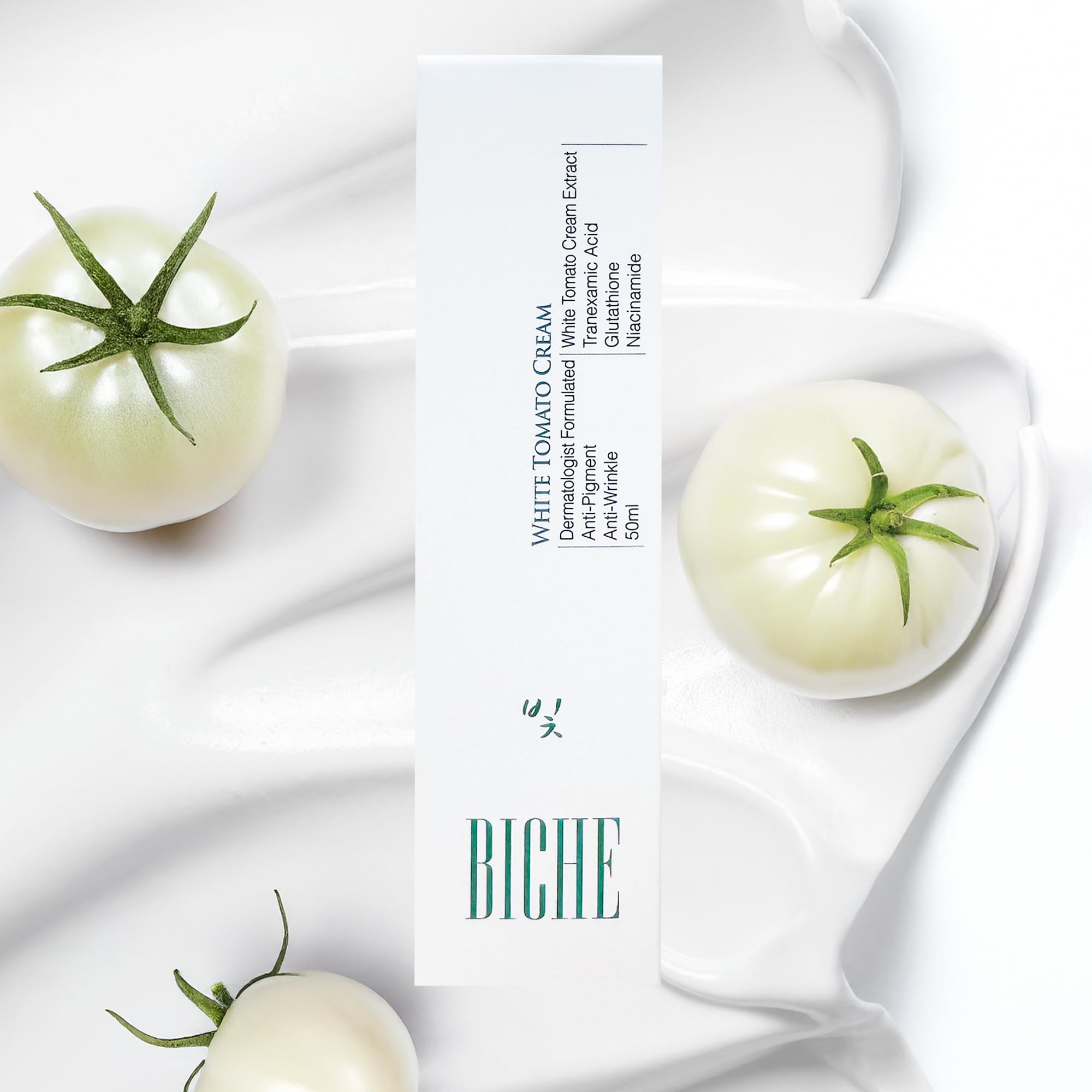 BICHE Shea butter and jojoba ester texture close-up for nourishing feel.