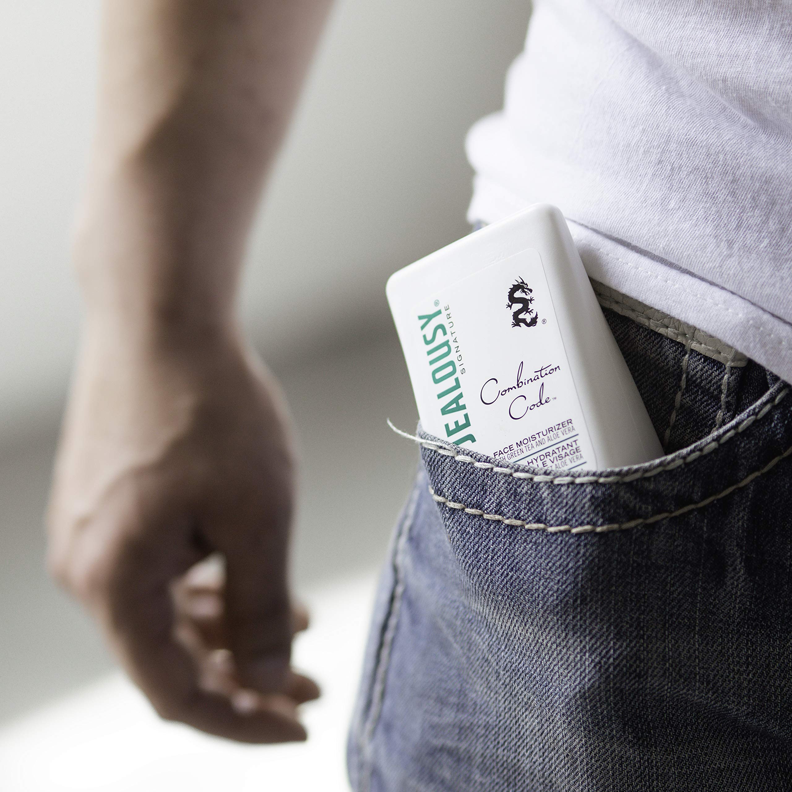 Billy Jealousy Combination Code oil-control finish balances shine.