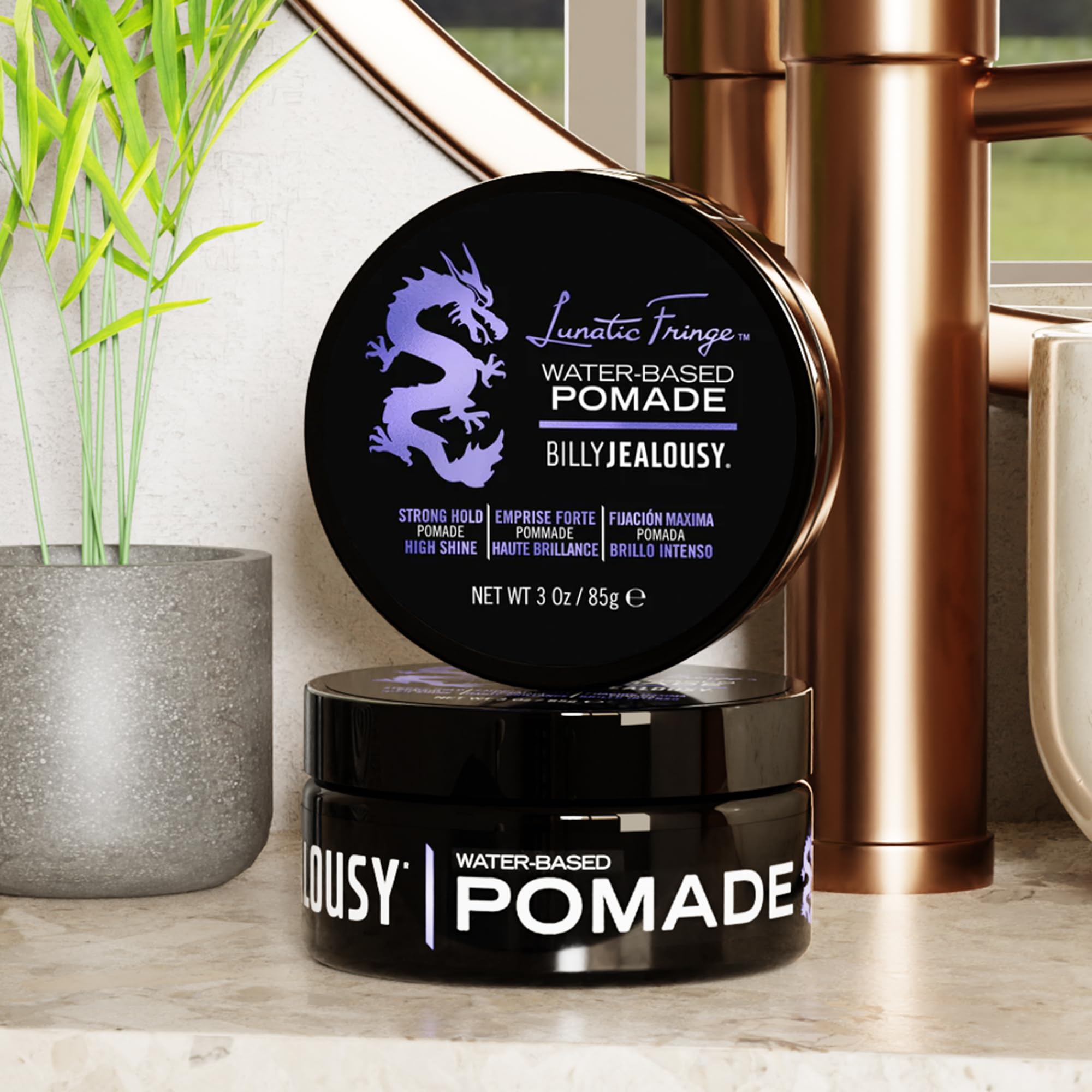 Lunatic Fringe pomade delivers a non-greasy shine without heaviness.