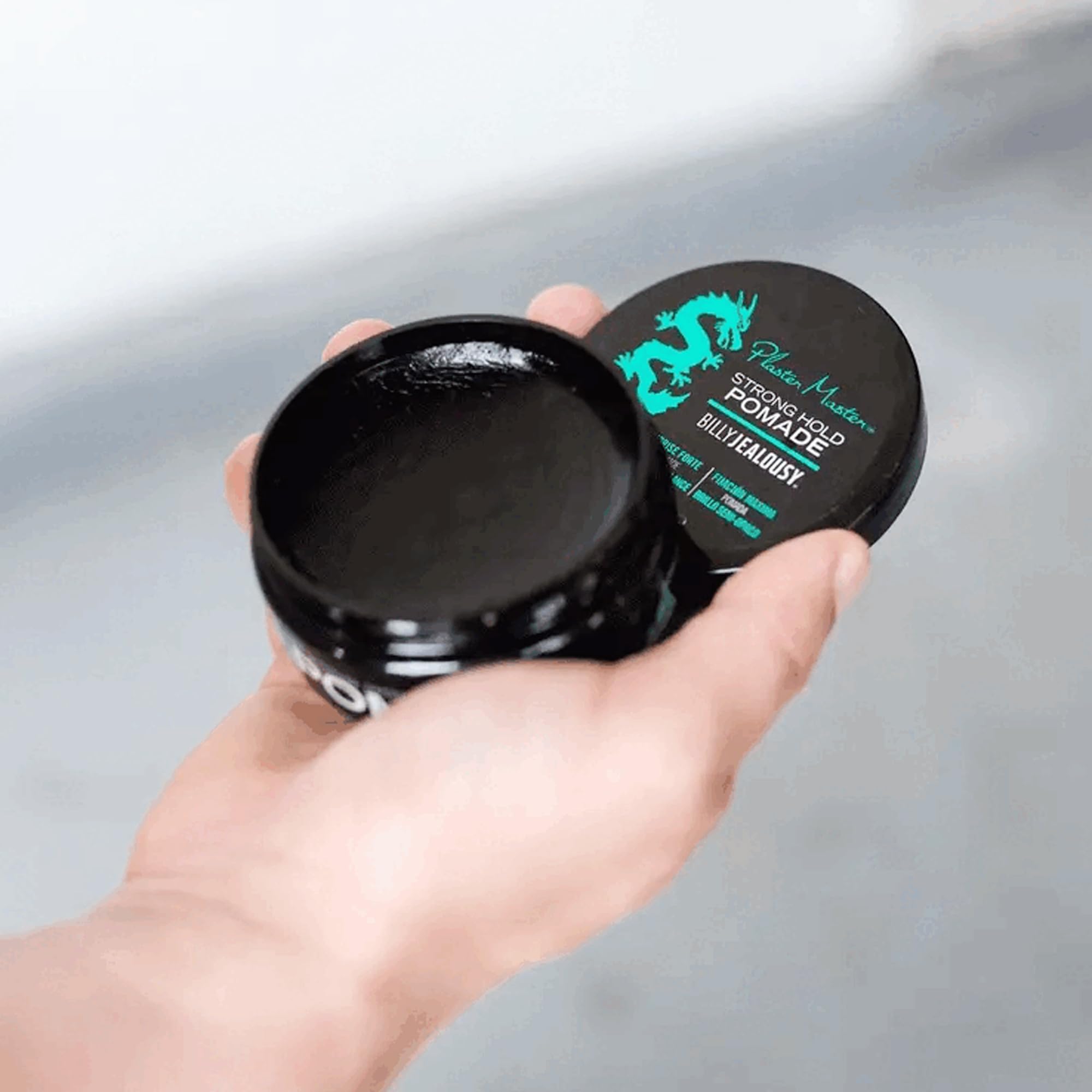 Scent detail: musk and vanilla notes from Plaster Master