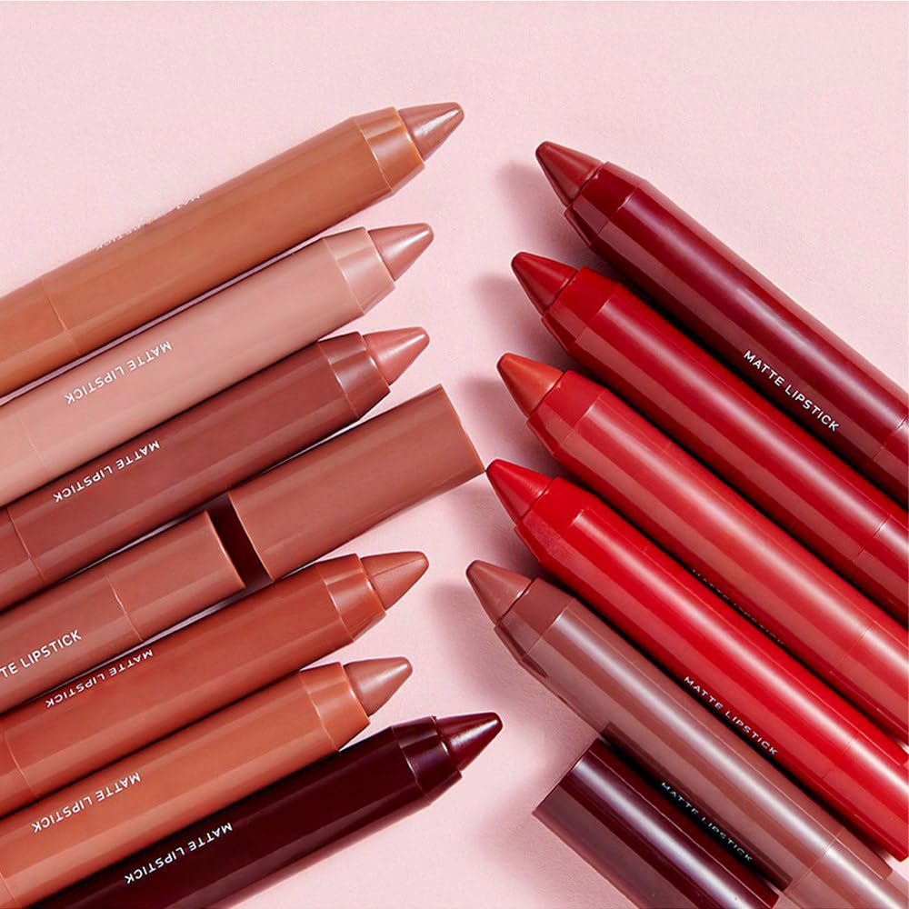 BINGBRUSH Crayon Matte lip color application in soft nude