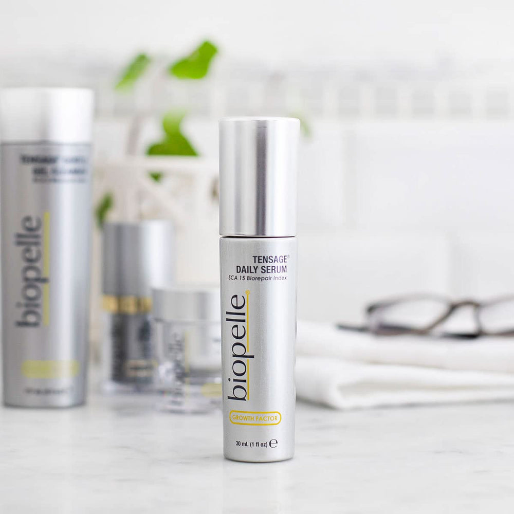 Biopelle niacinamide vitamin C hyaluronic acid icons illustrate brightening and hydration.