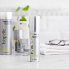 Biopelle niacinamide vitamin C hyaluronic acid icons illustrate brightening and hydration.
