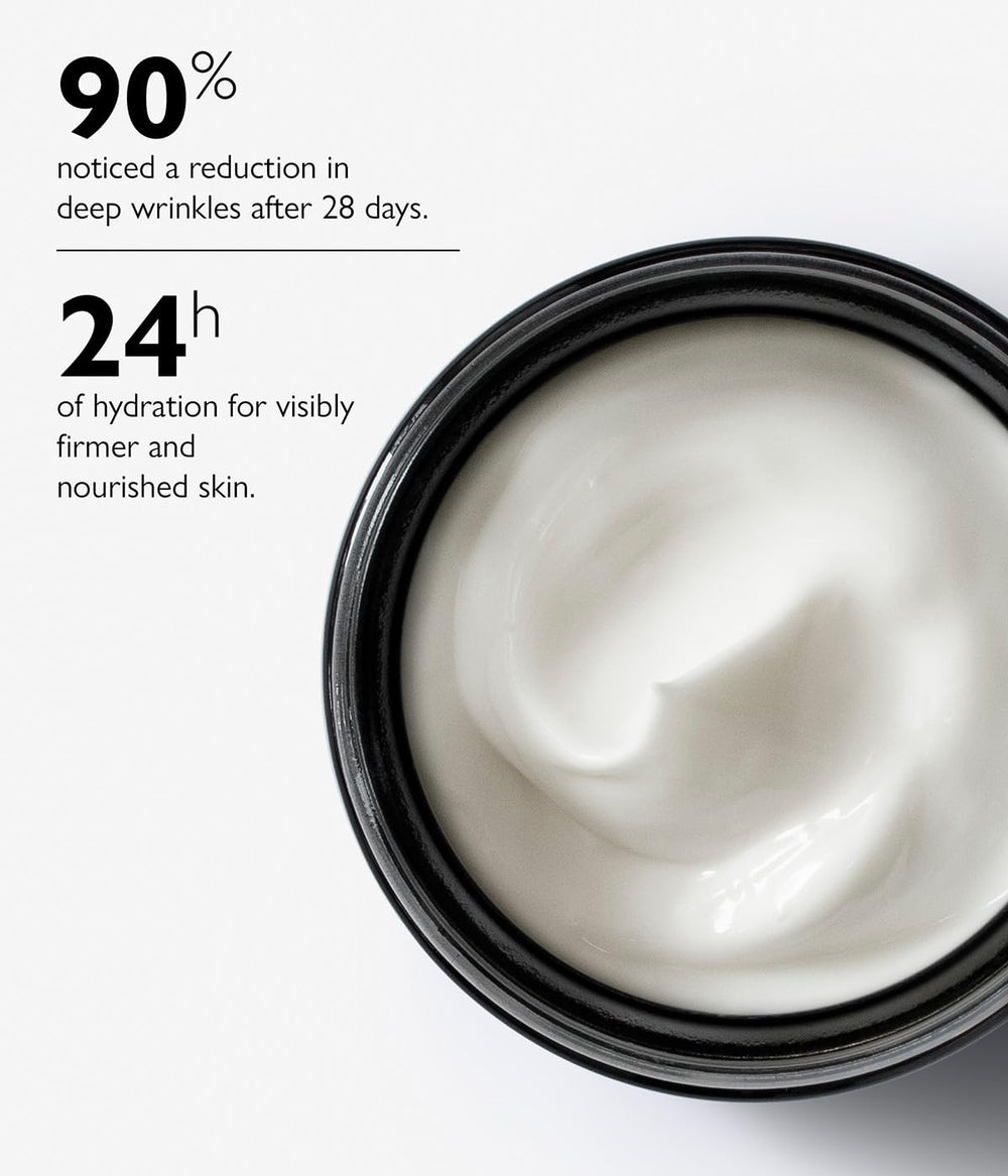 Biotulin Soft Cream jar packaging showcases compact design and controls.