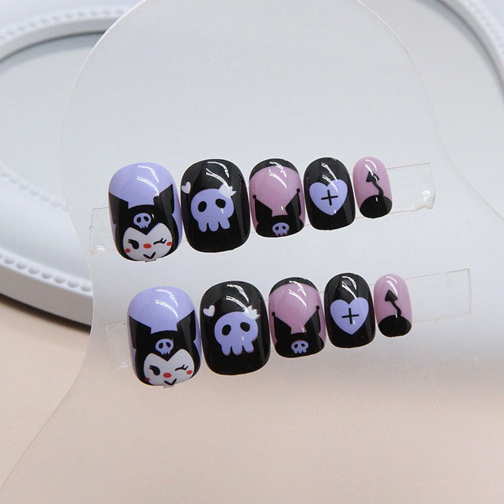 Black Rabbit 24pcs short-press-on-nails kit is a thoughtful gift idea.