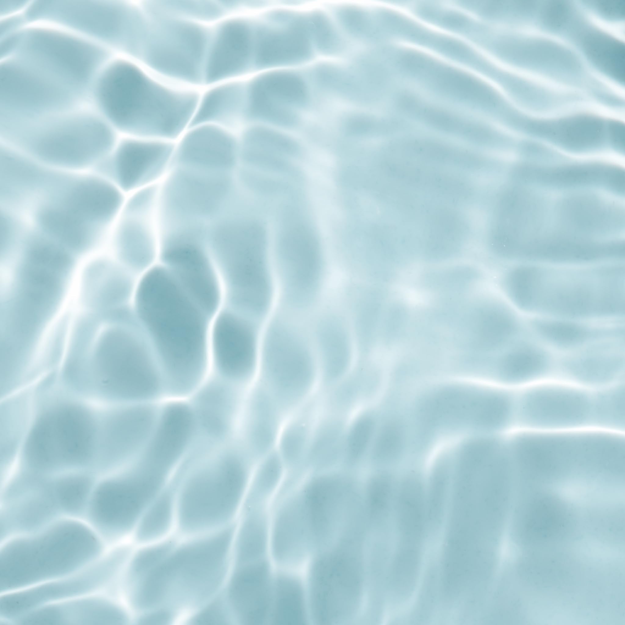 Bliss Drench & Quench spa-like aroma conveys relaxing skincare experience.