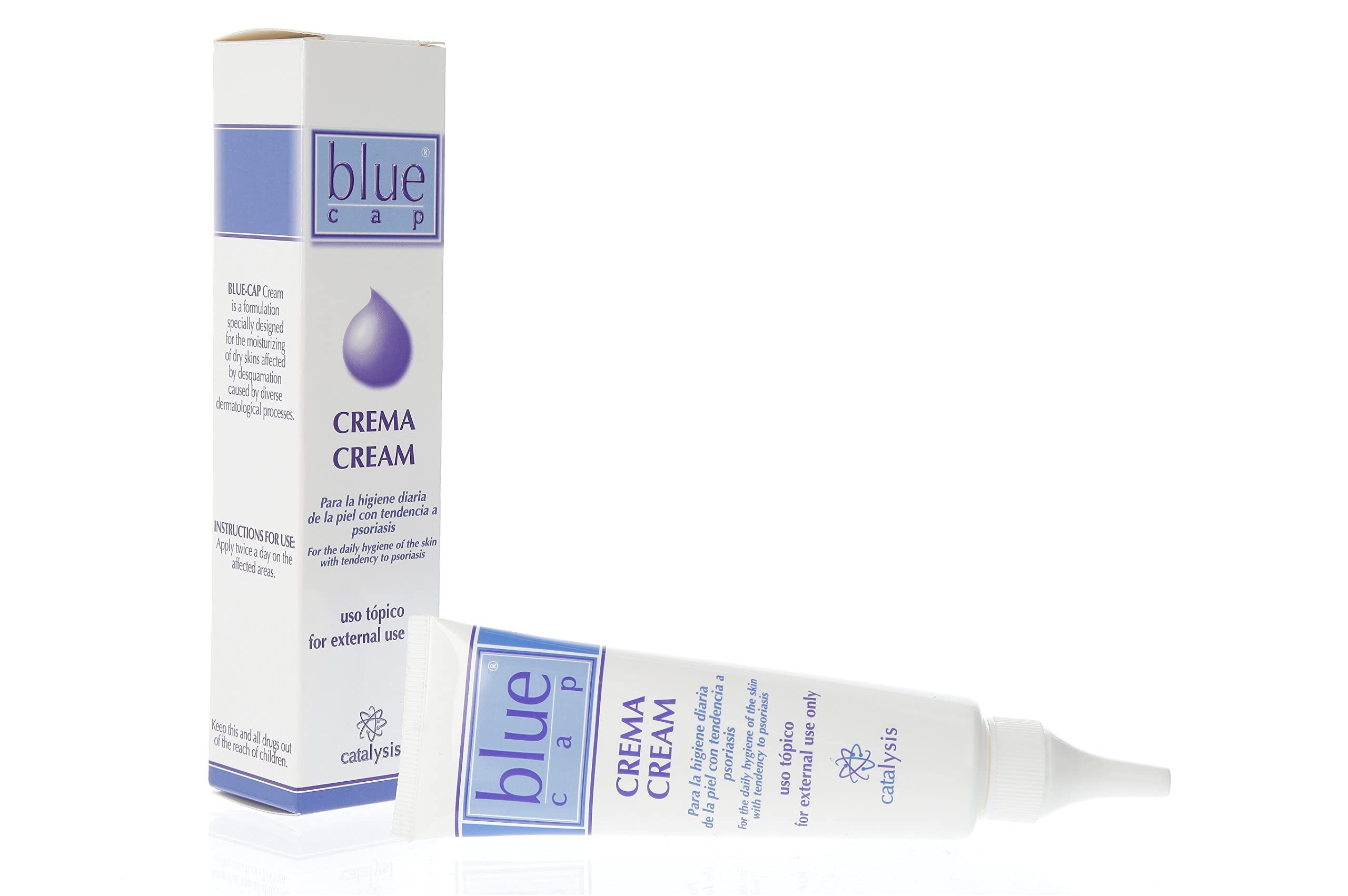 Blue Cap moisturising cream texture swatch demonstrates smooth application for daily care.