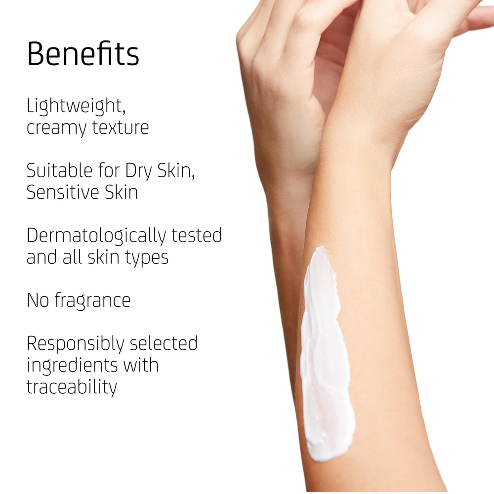 Blue Lagoon fragrance-free label signals gentle care for sensitive or reactive skin.