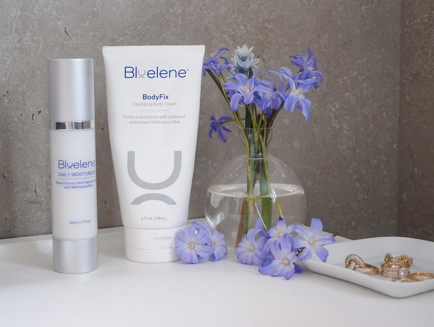 Bluelene packaging shows 50 ml / 1.7 fl oz size.