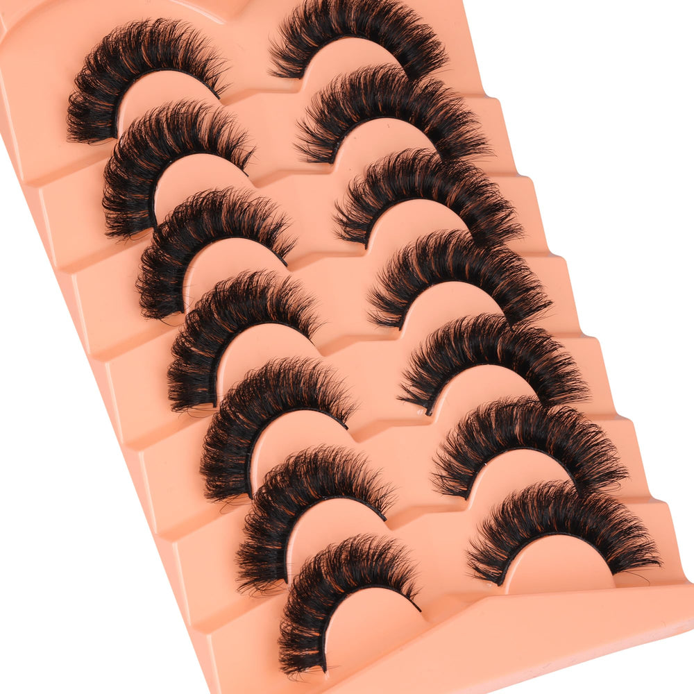 Boahankuke easy-to-apply lash strips fit most eye shapes.