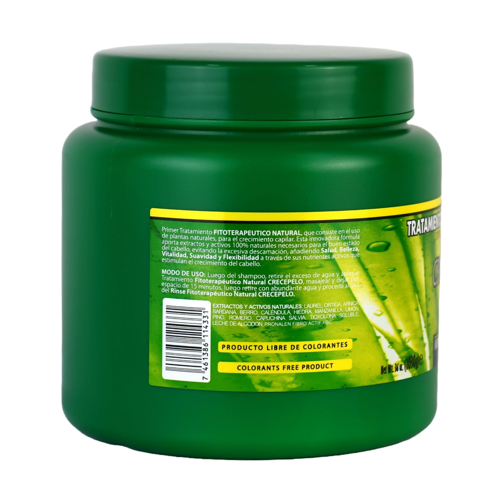 Boe Crece Pelo application scene massaging product into scalp for hydration.