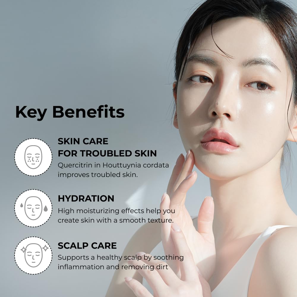 BOM Just One toner pour demonstrates easy dispensing and hydration.