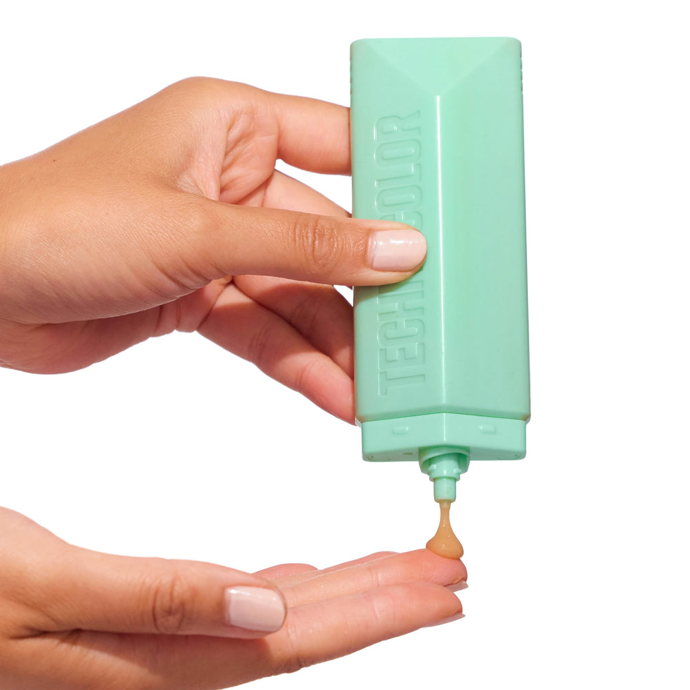 Bondi Sands Technocolor Face Serum drops enable precise dosing for tailored color.