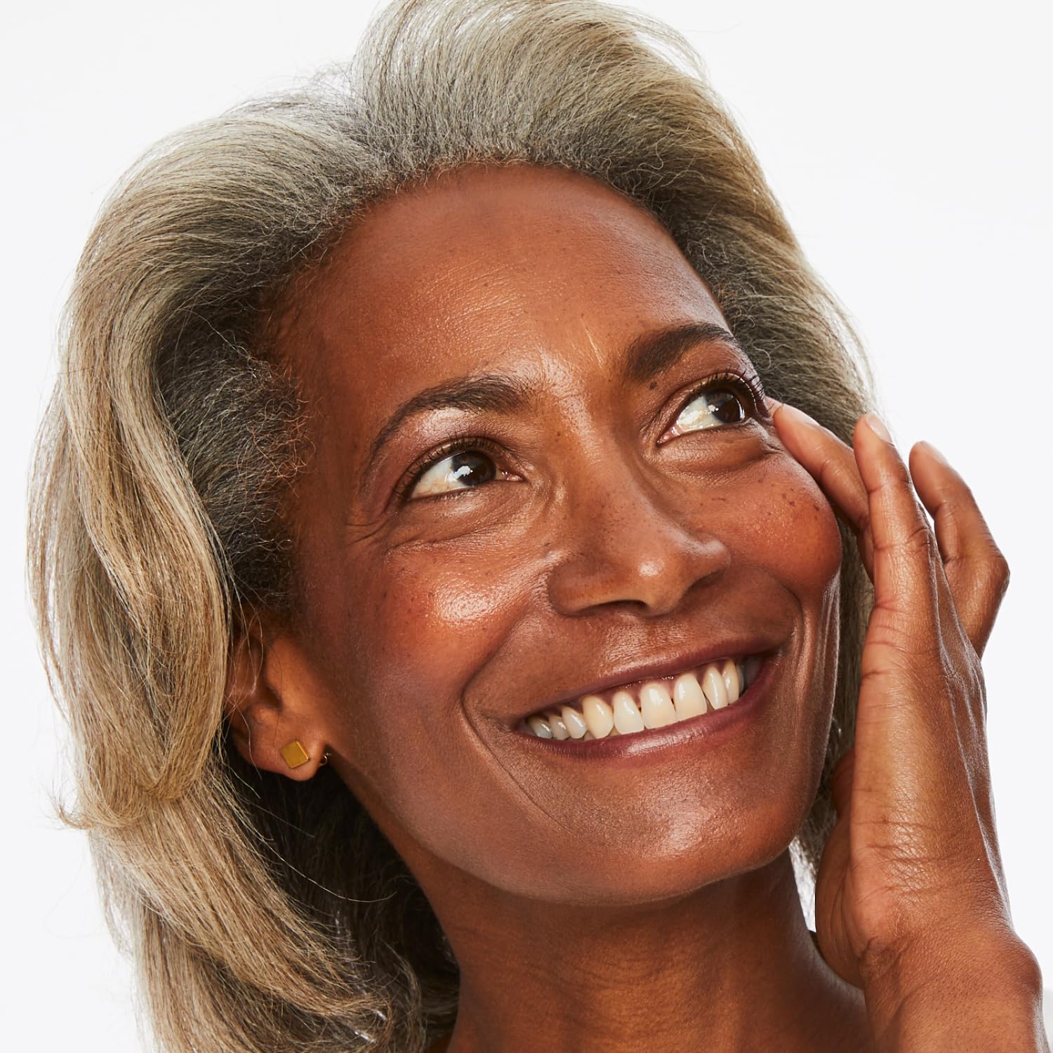 Close-up texture of BOOM Nectar serum for lightweight, fast absorption.