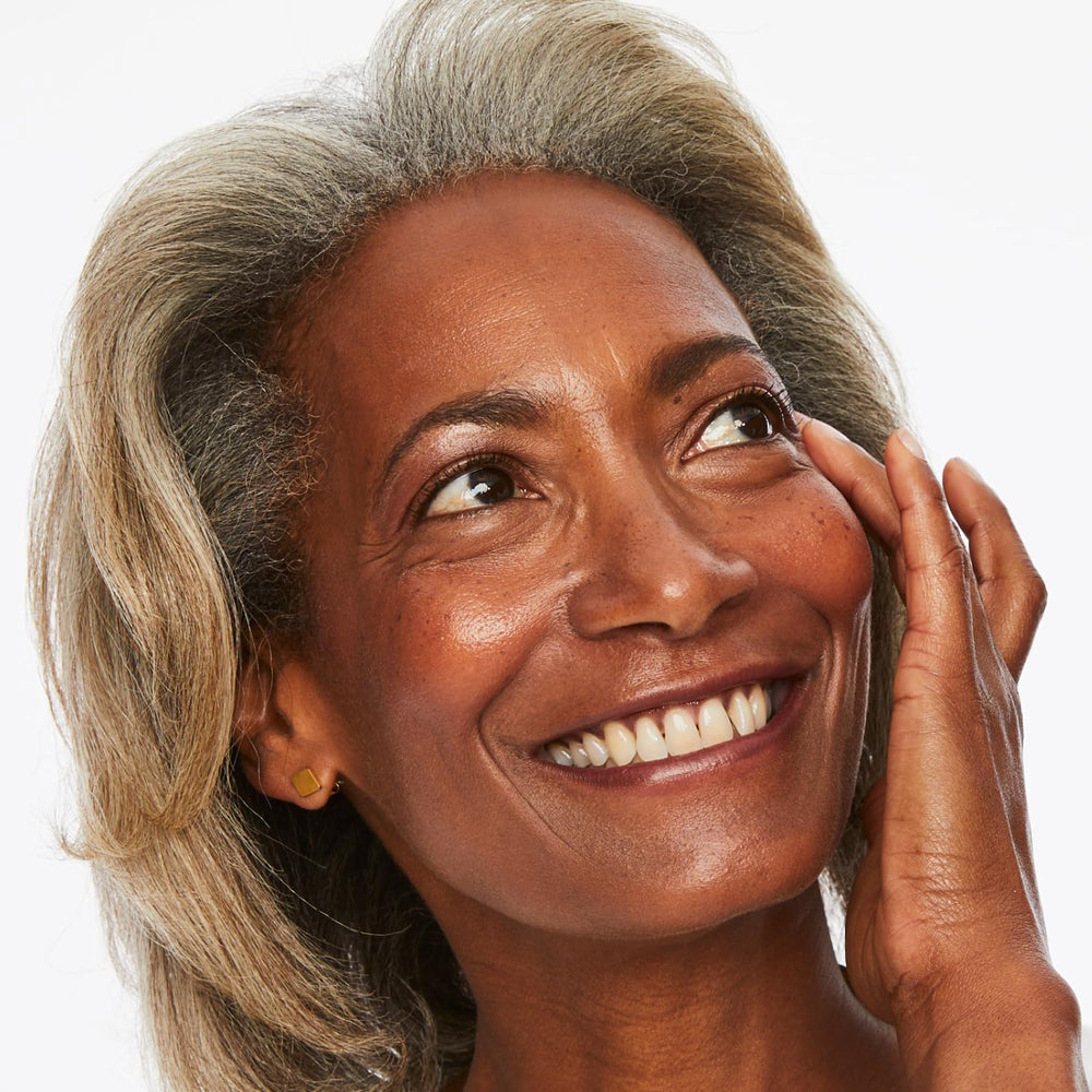 Close-up texture of BOOM Nectar serum for lightweight, fast absorption.