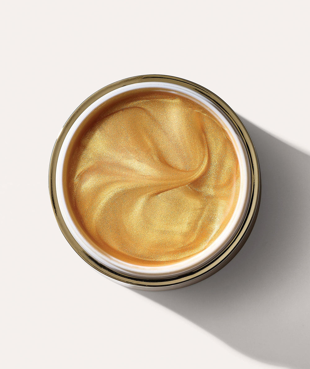 Borghese Radiante application on face, neck, and décolletage for a refreshed look.
