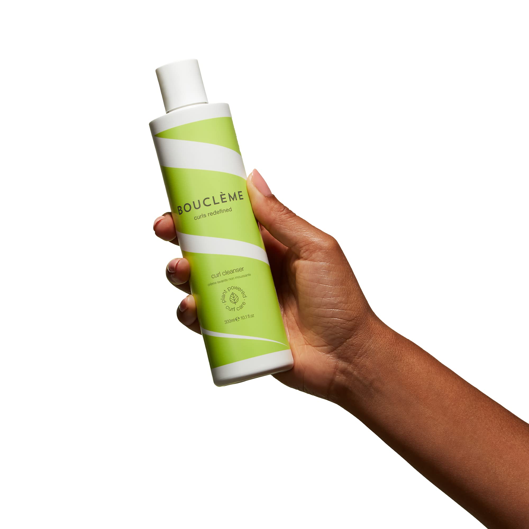 Boucleme Curl Cleanser contains argan oil, honey, and virgin coconut oil.