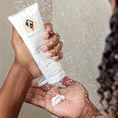 Bounce Curl conditioner pump top for precise, easy application