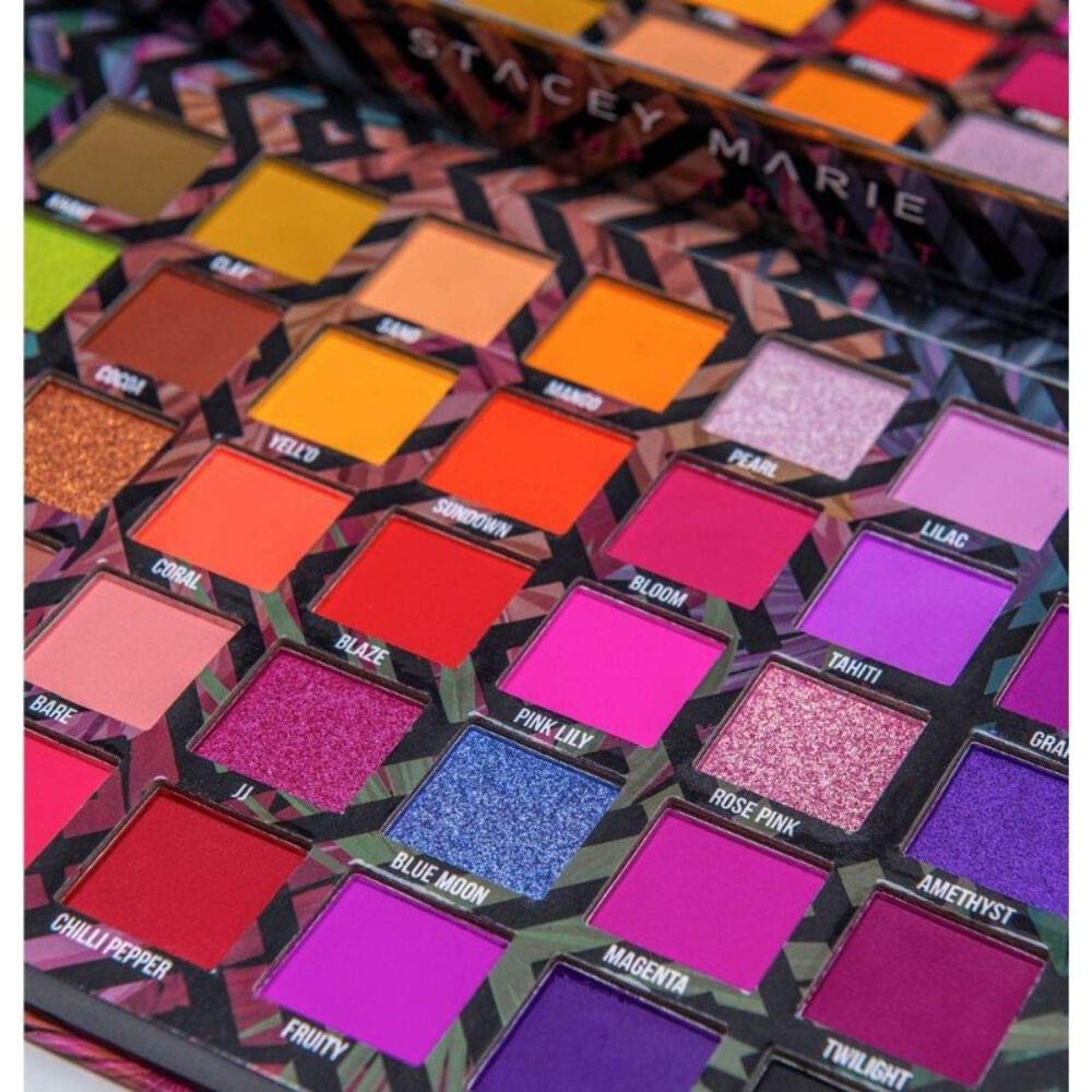 BPerfect palette enables quick, creative looks with versatile finishes.