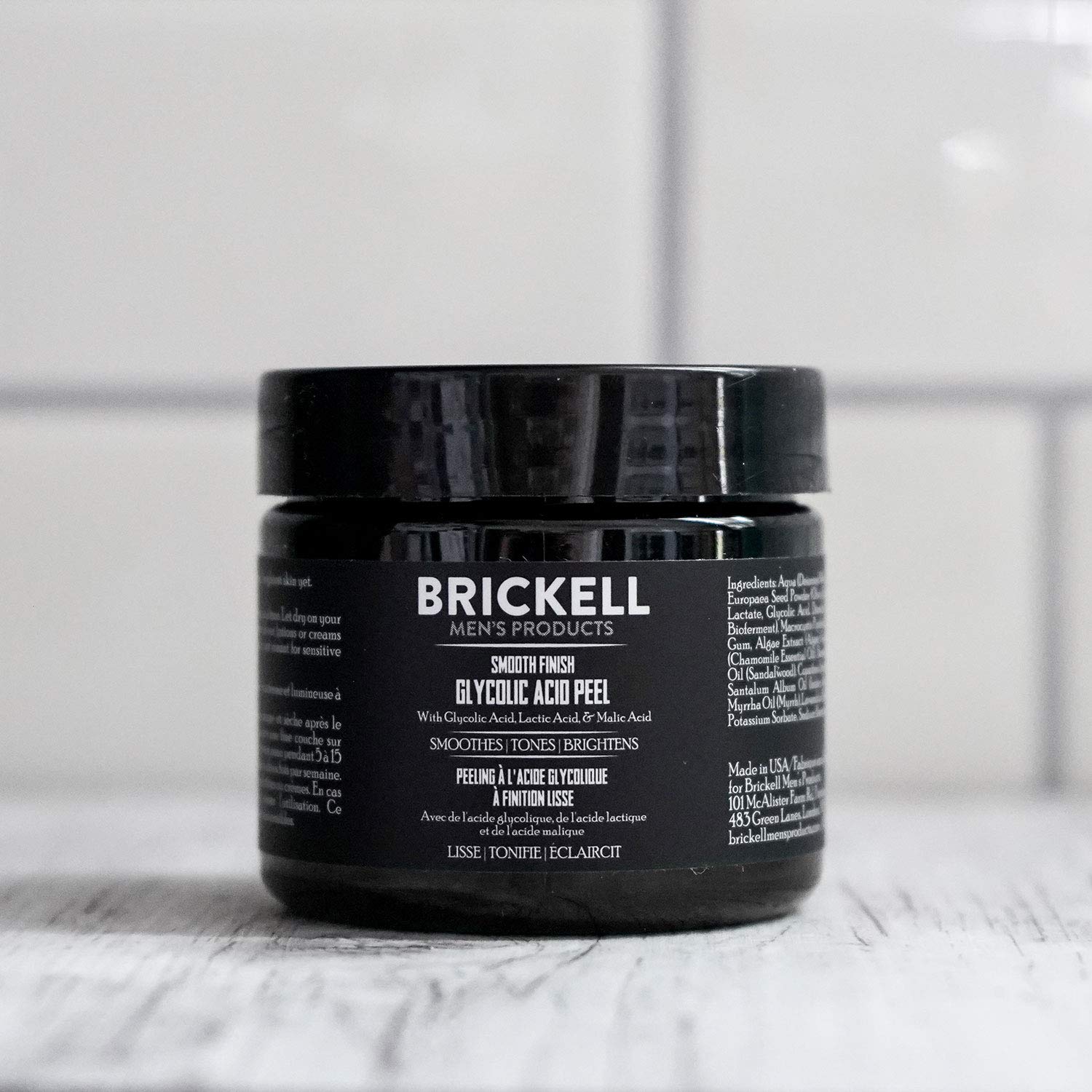Application scene of Brickell Smooth Finish Glycolic Acid Peel for even tone.