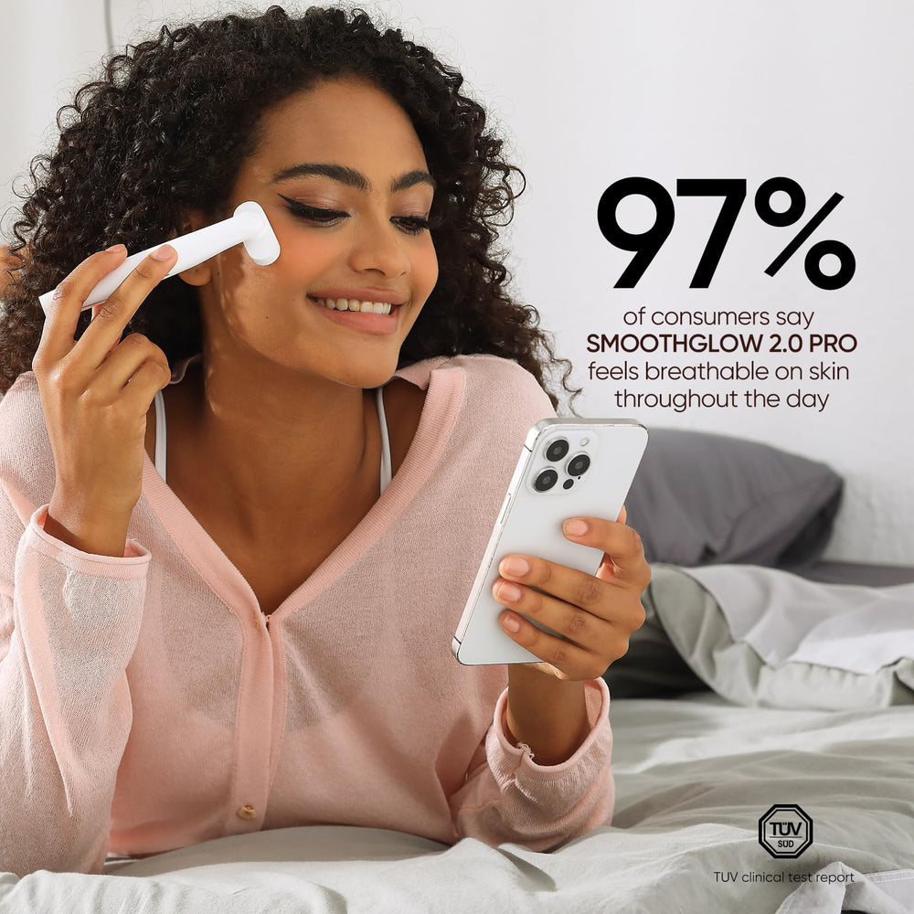 Gentle microcurrent use on Bridigi SMOOTHGLOW 2.0 Pro for a refreshed look.
