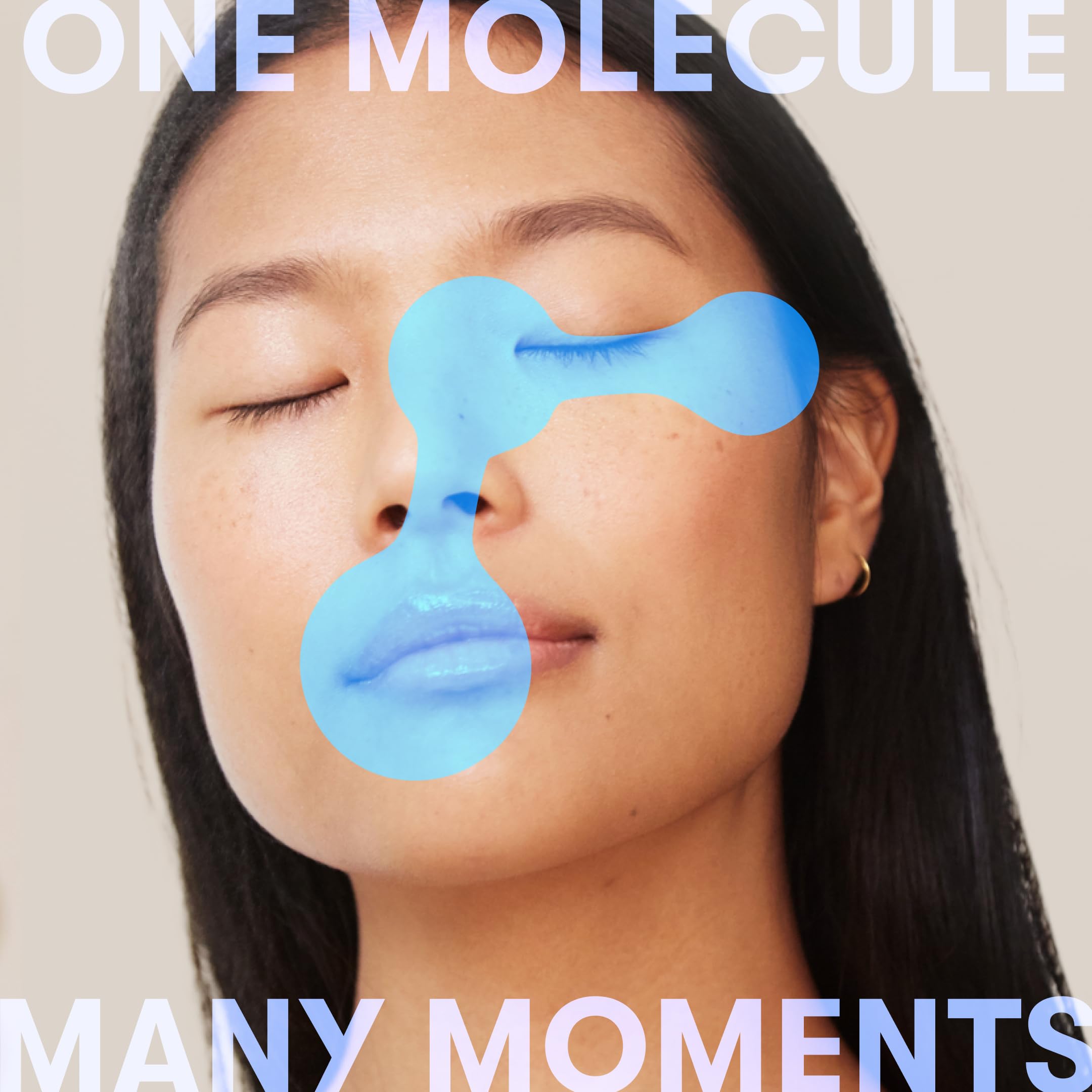 BRIOTECH Eyelid Cleanser cotton pad method for gentle patting of lids.