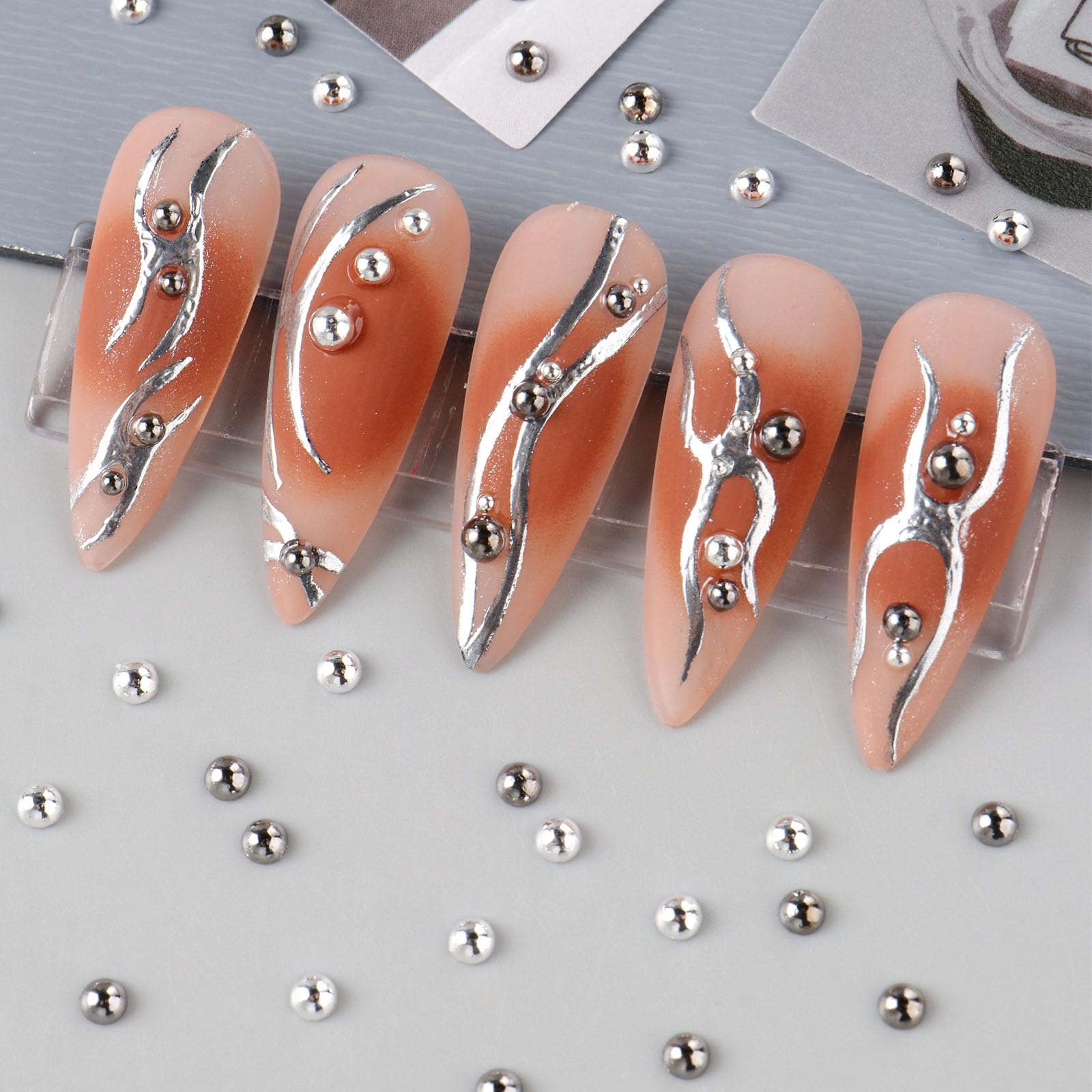 Brtavizvy durable alloy components maintain shine through regular wear.