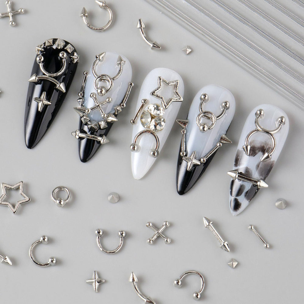 Brtavizvy gothic star nail charm adds dramatic flair to manicures.