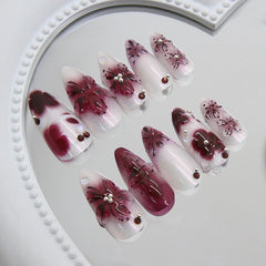 BSBTBZ 3D flower accent nails featuring petals and pearls for elegant detail
