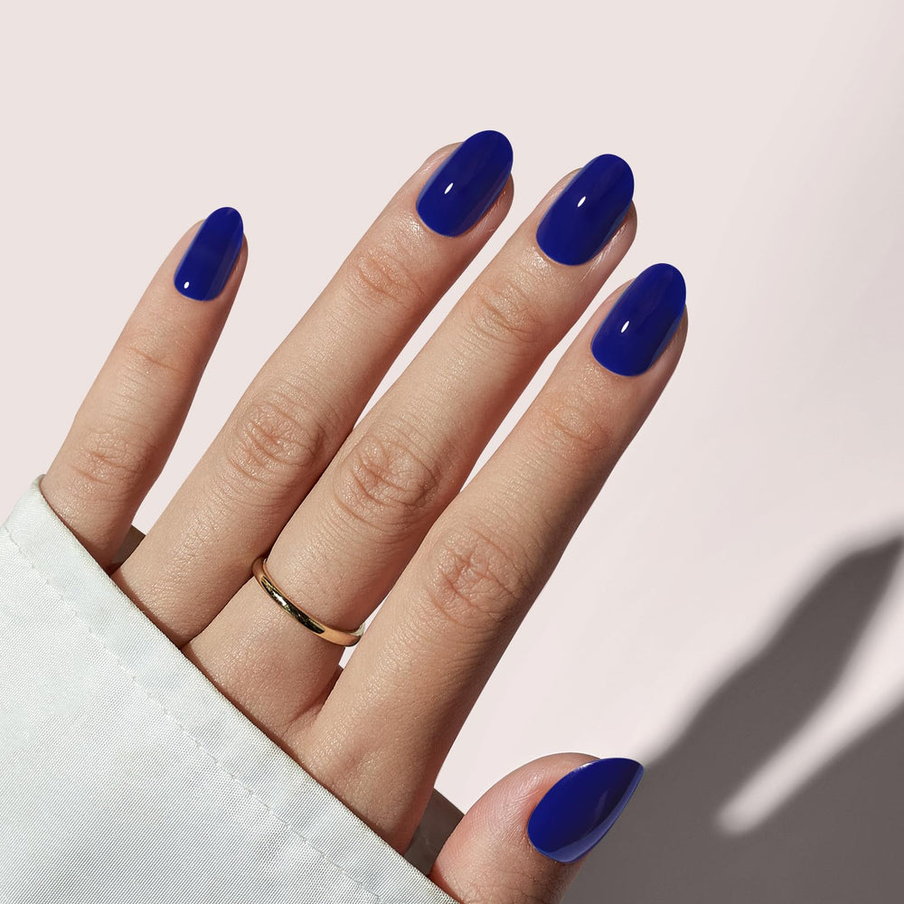 BTArtbox navy blue short oval nails set for at-home manicure with gel finish