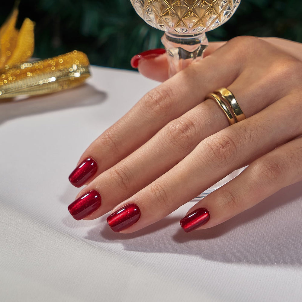 BTArtbox quick-application steps for easy at-home nail styling.