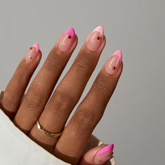 BTArtboxnails XCOATTIPS soak-off design for easy removal.